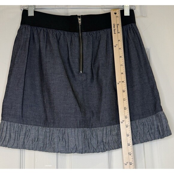 BCBGeneration Skirt Women’s Small Chambray Cotton Mini Skirt Ruffle Hem Zip Back - Picture 4 of 6